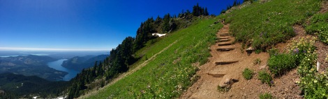 The ascent to Mount Ellinor